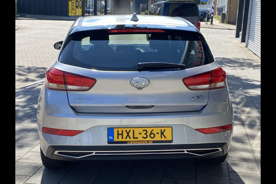 Hyundai i30 1.0 T-GDi Mild- Hybrid Trend - AUTOMAAT - Apple CarPlay / Navigatie I Airco I LED I PDC I Sport velgen I Dealer onderh