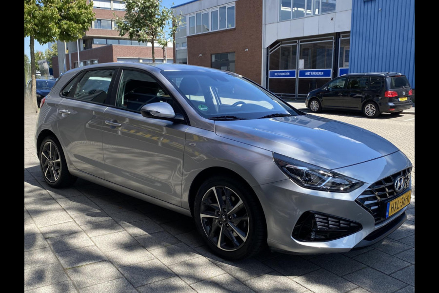 Hyundai i30 1.0 T-GDi Mild- Hybrid Trend - AUTOMAAT - Apple CarPlay / Navigatie I Airco I LED I PDC I Sport velgen I Dealer onderh