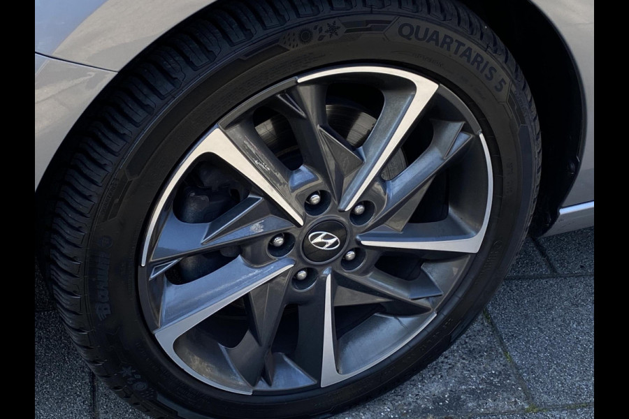 Hyundai i30 1.0 T-GDi Mild- Hybrid Trend - AUTOMAAT - Apple CarPlay / Navigatie I Airco I LED I PDC I Sport velgen I Dealer onderh