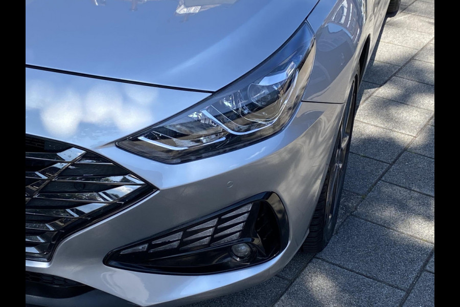 Hyundai i30 1.0 T-GDi Mild- Hybrid Trend - AUTOMAAT - Apple CarPlay / Navigatie I Airco I LED I PDC I Sport velgen I Dealer onderh
