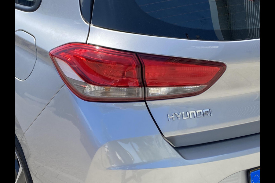 Hyundai i30 1.0 T-GDi Mild- Hybrid Trend - AUTOMAAT - Apple CarPlay / Navigatie I Airco I LED I PDC I Sport velgen I Dealer onderh