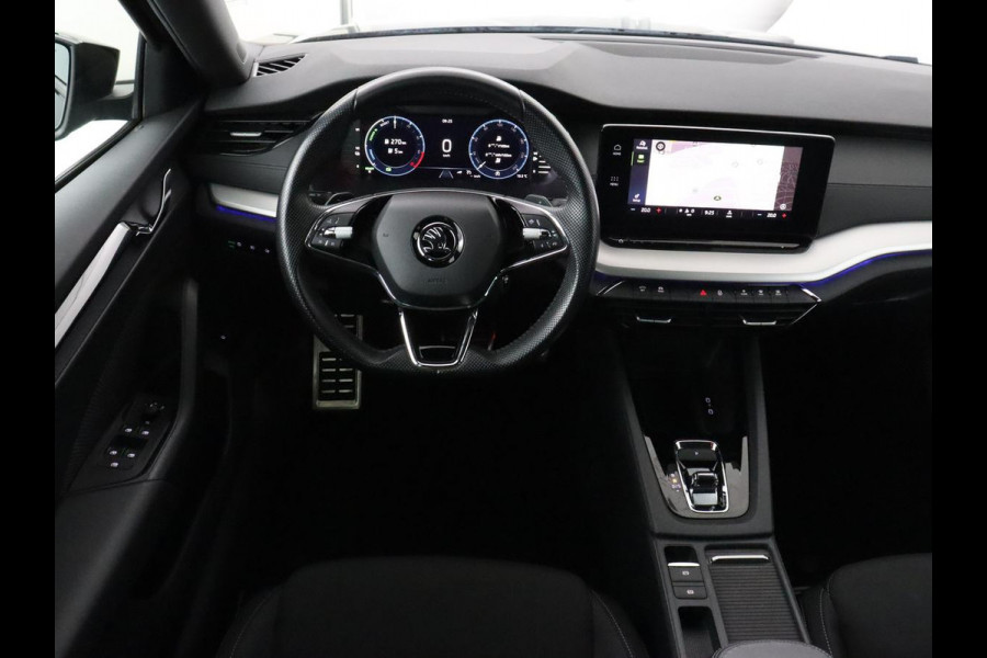 Škoda Octavia 1.4 TSI iV PHEV Sport | Sportstoelen | Carplay | Sfeerverlichting | Navigatie | Sportstuur | Parkeerhulp | Full LED | Climate control
