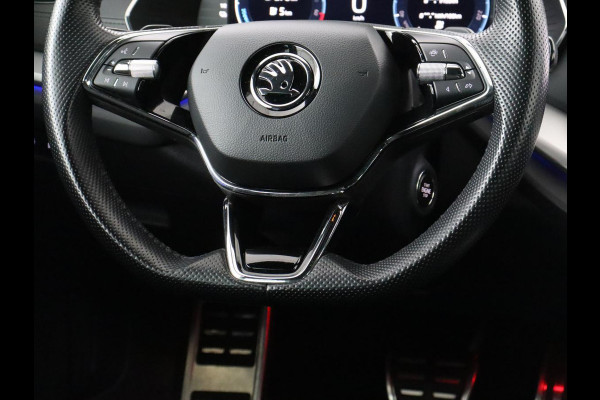 Škoda Octavia 1.4 TSI iV PHEV Sport | Sportstoelen | Carplay | Sfeerverlichting | Navigatie | Sportstuur | Parkeerhulp | Full LED | Climate control