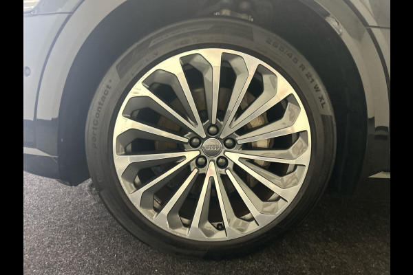 Audi e-tron e-tron 55 quattro advanced 95 kWh Panoramadak | S-Line | Lederen bekleding