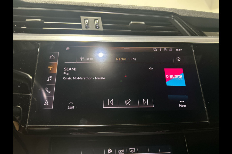 Audi e-tron e-tron 55 quattro advanced 95 kWh Panoramadak | S-Line | Lederen bekleding