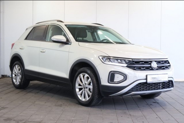 Volkswagen T-Roc 1.5 TSI (110kW/150 pk) DSG-7 AUT. ** LED, VIRTUAL, LANE ASS, TREKH, 17-inch LMV, PRIVACY ** 1e EIG - UNFALLFREI ** ** INFORMEER OOK NAAR ONZE AANTREKKELIJKE FINANCIAL-LEASE TARIEVEN **