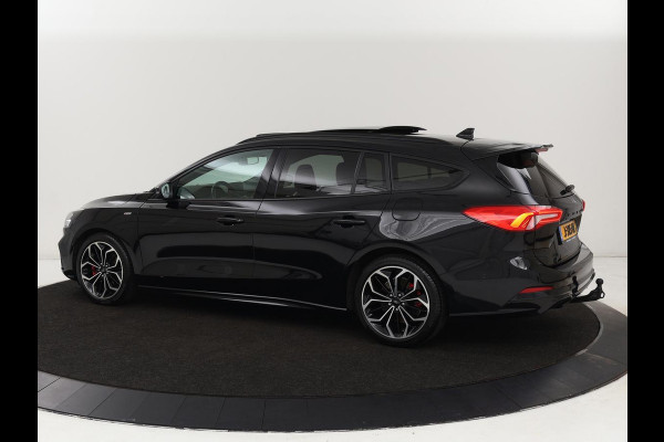 Ford Focus 1.5 EcoBoost ST Line | Panoramadak | Head-Up | Trekhaak | Stoel & stuurverwarming | Adaptive cruise | Camera | Keyless | B&O Sound | Park Assist | Carplay | Navigatie | Comfortstoelen