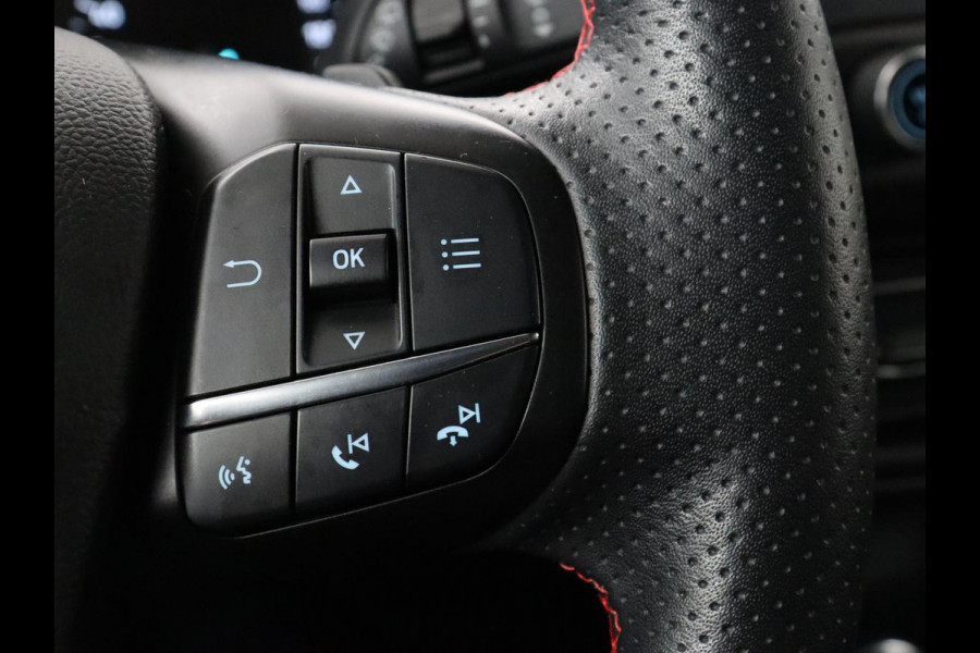 Ford Focus 1.5 EcoBoost ST Line | Panoramadak | Head-Up | Trekhaak | Stoel & stuurverwarming | Adaptive cruise | Camera | Keyless | B&O Sound | Park Assist | Carplay | Navigatie | Comfortstoelen