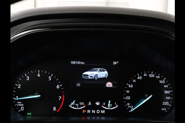 Ford Focus 1.5 EcoBoost ST Line | Panoramadak | Head-Up | Trekhaak | Stoel & stuurverwarming | Adaptive cruise | Camera | Keyless | B&O Sound | Park Assist | Carplay | Navigatie | Comfortstoelen