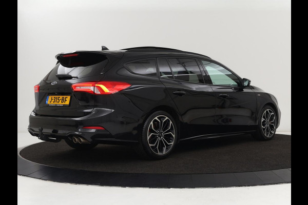 Ford Focus 1.5 EcoBoost ST Line | Panoramadak | Head-Up | Trekhaak | Stoel & stuurverwarming | Adaptive cruise | Camera | Keyless | B&O Sound | Park Assist | Carplay | Navigatie | Comfortstoelen