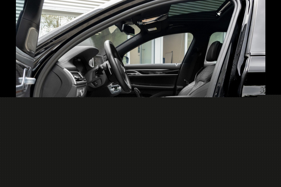 BMW 7 Serie 740d xDrive M-Sport - Dak - Active Steering - Standkachel - Massagezetels