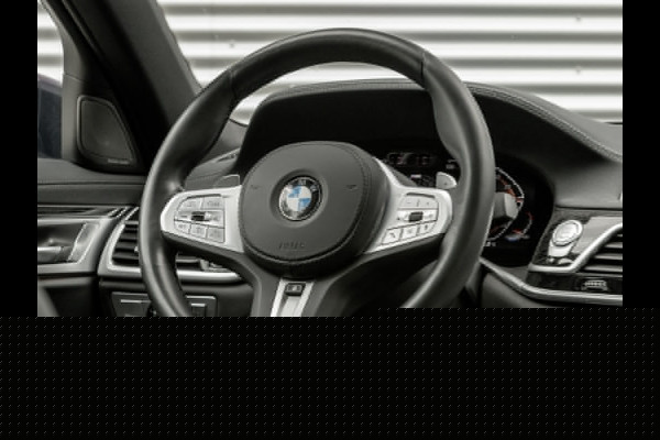 BMW 7 Serie 740d xDrive M-Sport - Dak - Active Steering - Standkachel - Massagezetels