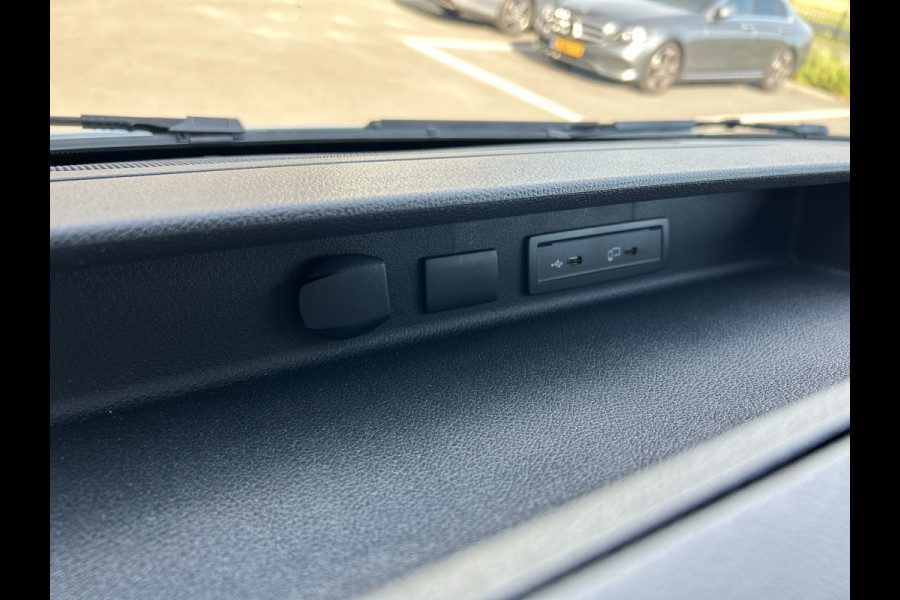 Mercedes-Benz Sprinter 317 CDI L2 H2 Automaat / MBUX / Navigatie / Camera / Parkeersensoren / Cruise control / Airco / 270 Graden achterdeuren