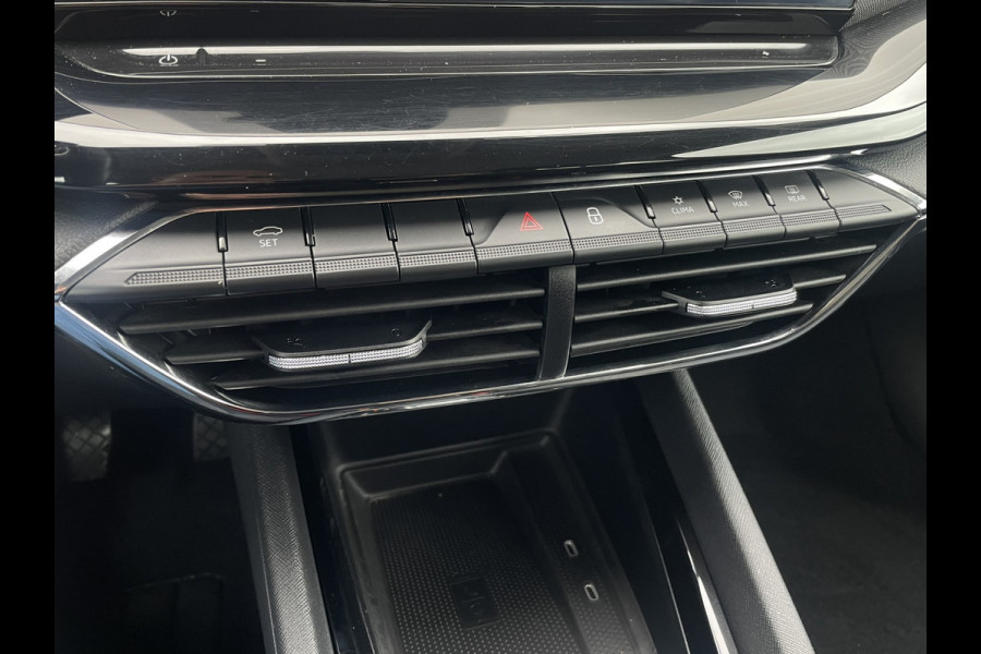 Škoda Octavia Combi 1.5 e-TSI Business Edition Plus Trekhaak | Virtual Cockpit | LED | Navi | Carplay