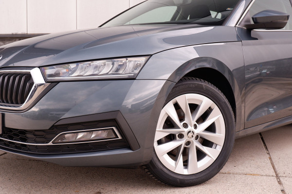 Škoda Octavia Combi 1.5 e-TSI Business Edition Plus Trekhaak | Virtual Cockpit | LED | Navi | Carplay