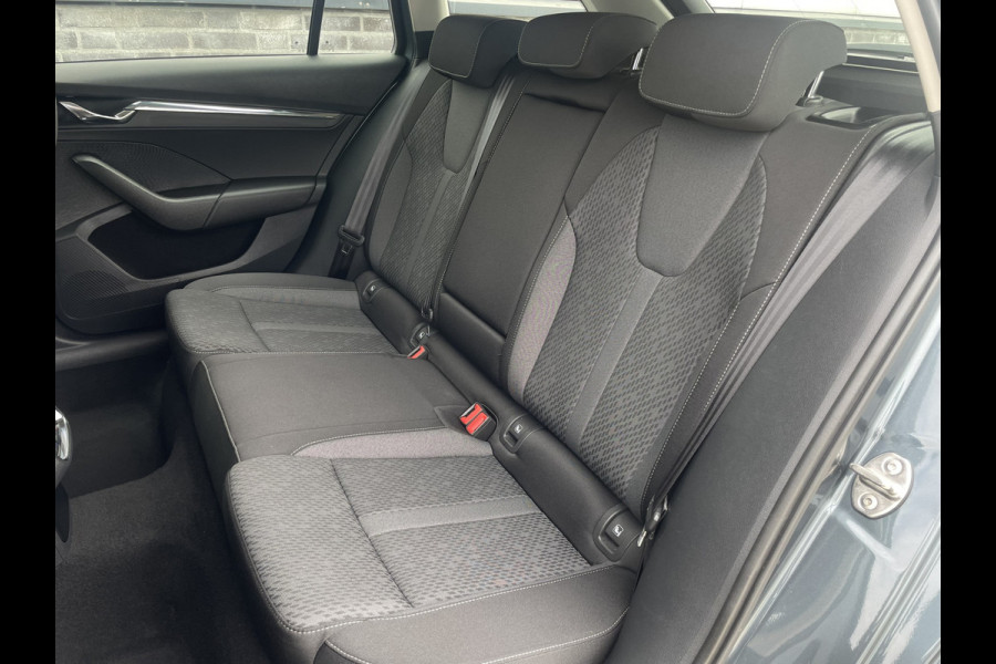 Škoda Octavia Combi 1.5 e-TSI Business Edition Plus Trekhaak | Virtual Cockpit | LED | Navi | Carplay