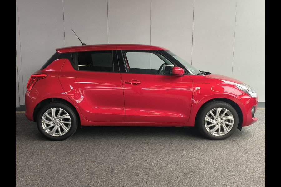 Suzuki Swift 1.2 Select Smart Hybrid uit 2024 Rijklaar + Fabrieksgarantie tot 02-2027 Henk Jongen Auto's in Helmond,  al 50 jaar service zoals 't hoort!