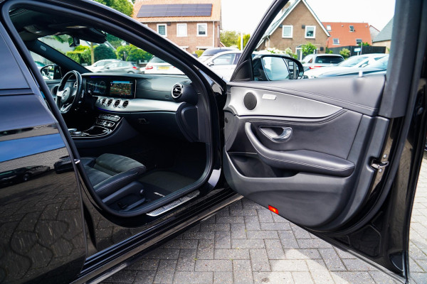 Mercedes-Benz E-Klasse 200 Ambition | Pano | Parkpilot | Sfeerverlichting