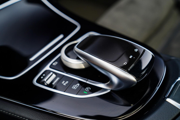 Mercedes-Benz E-Klasse 200 Ambition | Pano | Parkpilot | Sfeerverlichting
