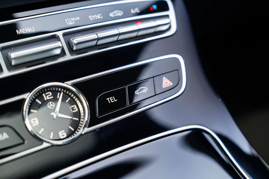 Mercedes-Benz E-Klasse 200 Ambition | Pano | Parkpilot | Sfeerverlichting
