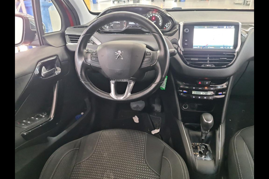 Peugeot 208 1.2 PureTech Allure NL AUTO | CARPLAY | CAMERA | AUTOMAAT !