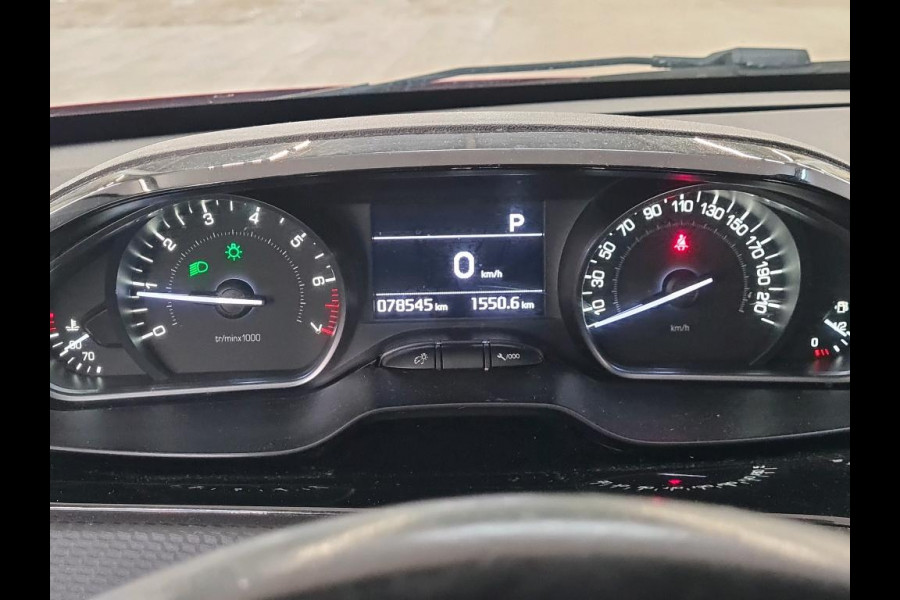 Peugeot 208 1.2 PureTech Allure NL AUTO | CARPLAY | CAMERA | AUTOMAAT !