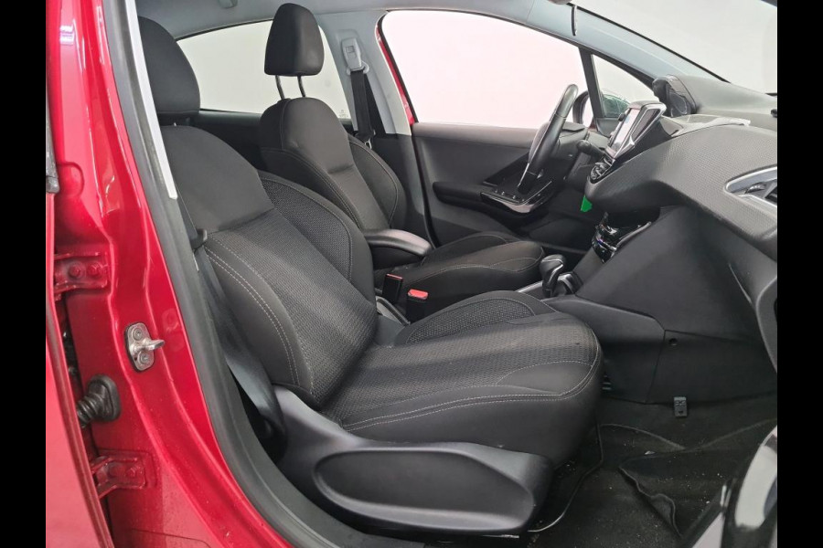 Peugeot 208 1.2 PureTech Allure NL AUTO | CARPLAY | CAMERA | AUTOMAAT !