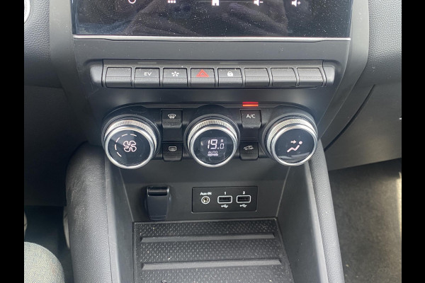 Renault Captur Techno Plug-in Hybride | Camera | Navi | Complete nette auto | Rijklaar met 12 mnd BOVAG garantie