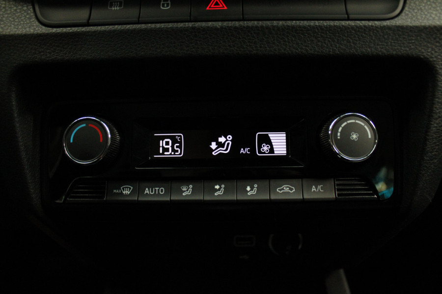 Škoda Fabia Combi 1.0 TSI 110pk Aut. Navi Climate LM velgen Cruise PDC LED SmartLink Carplay BTW auto