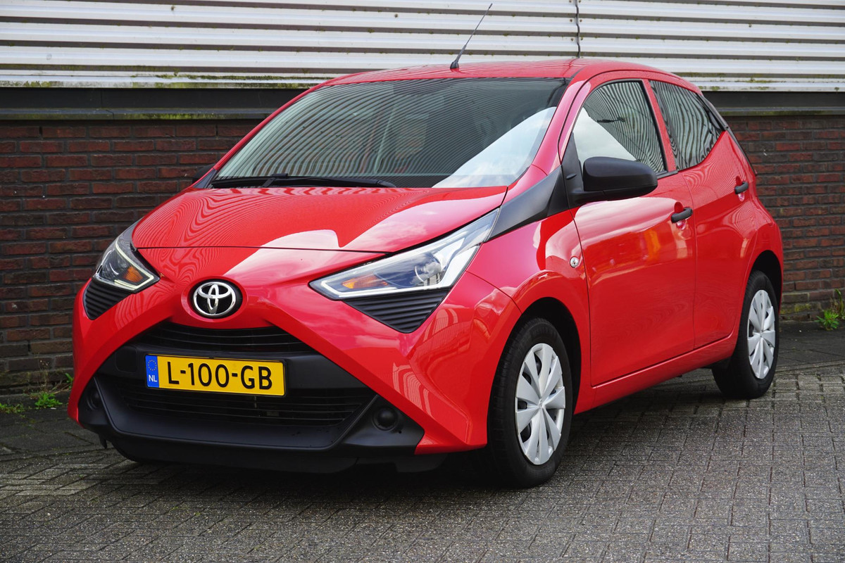 Toyota Aygo 1.0 VVT-i x-fun/Dealeronderhouden/1e Eigenaar/