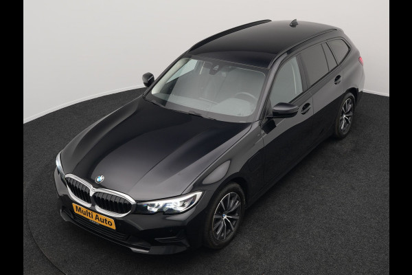 BMW 3 Serie Touring 320e Sportline Plug In Hybrid 204pk Dealer O.H PHEV | Sportstoelen Verwarmd | Camera | Apple Carplay | Navi Full Map | DAB | El. Achterklep |
