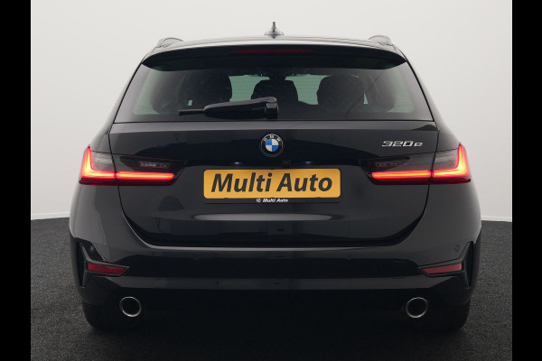 BMW 3 Serie Touring 320e Sportline Plug In Hybrid 204pk Dealer O.H PHEV | Sportstoelen Verwarmd | Camera | Apple Carplay | Navi Full Map | DAB | El. Achterklep |