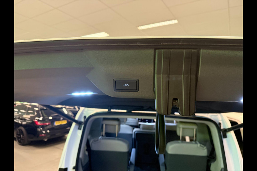 Volkswagen Multivan 1.4 eHybrid 7PERSOONS PANO/IQ-LICHT/NAVI/STOEL-M+MASSAGE/SFEERVERL/V-COCKPIT/CAM///