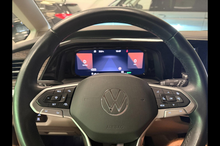 Volkswagen Multivan 1.4 eHybrid 7PERSOONS PANO/IQ-LICHT/NAVI/STOEL-M+MASSAGE/SFEERVERL/V-COCKPIT/CAM///