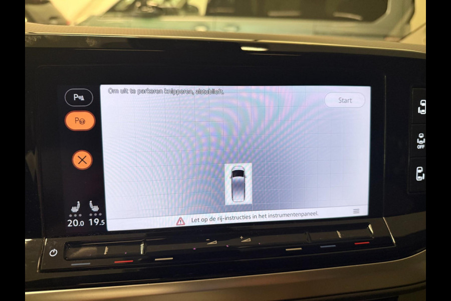 Volkswagen Multivan 1.4 eHybrid 7PERSOONS PANO/IQ-LICHT/NAVI/STOEL-M+MASSAGE/SFEERVERL/V-COCKPIT/CAM///