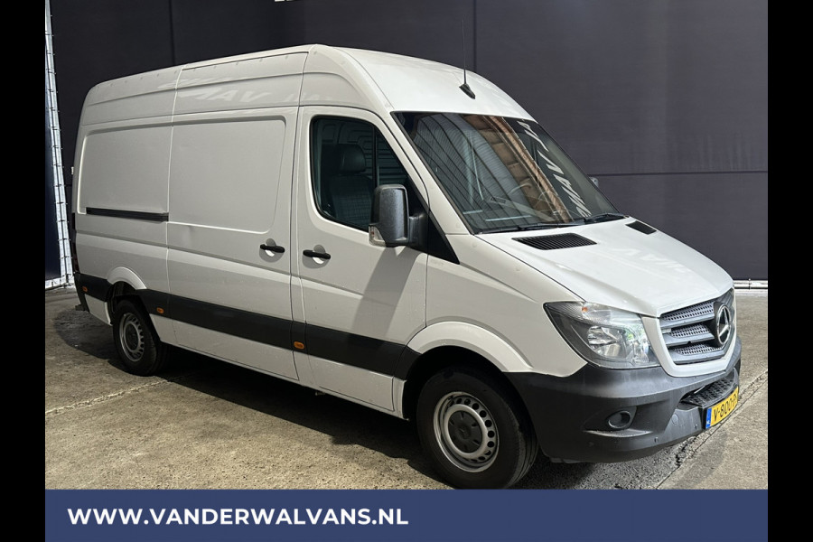 Mercedes-Benz Sprinter 316 CDI 163pk L2H2 Euro6 Airco | 2800kg trekhaak | Cruisecontrol | Parkeersensoren zijdeur