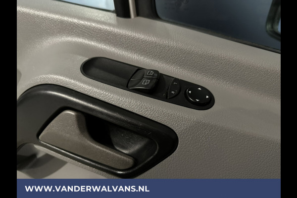 Mercedes-Benz Sprinter 316 CDI 163pk L2H2 Euro6 Airco | 2800kg trekhaak | Cruisecontrol | Parkeersensoren zijdeur