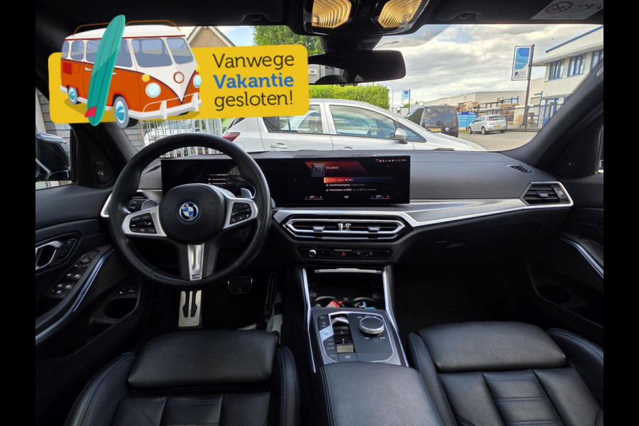 BMW 3 Serie Touring 330e LCI|Msport|HUD|H&K|Mstoelen|PANO|Curved