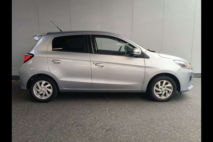 Mitsubishi Space Star 1.2 Dynamic uit 2022 Rijklaar + 12 maanden Bovag-garantie Henk Jongen Auto's in Helmond,  al 50 jaar service zoals 't hoort!