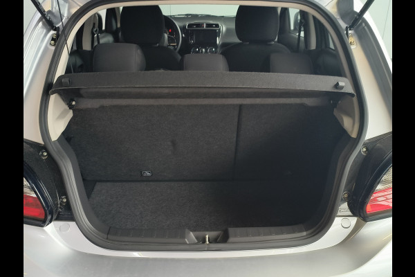 Mitsubishi Space Star 1.2 Dynamic uit 2022 Rijklaar + 12 maanden Bovag-garantie Henk Jongen Auto's in Helmond,  al 50 jaar service zoals 't hoort!