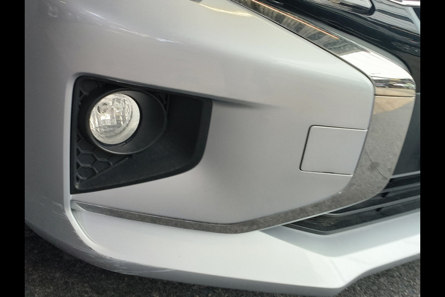Mitsubishi Space Star 1.2 Dynamic uit 2022 Rijklaar + 12 maanden Bovag-garantie Henk Jongen Auto's in Helmond,  al 50 jaar service zoals 't hoort!