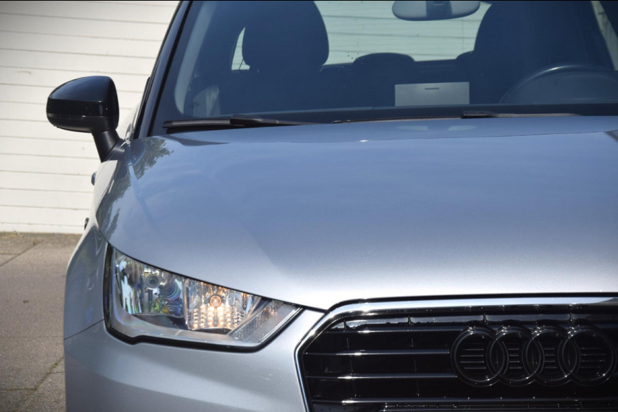 Audi A1 Sportback 1.0 TFSI Adrenalin S line