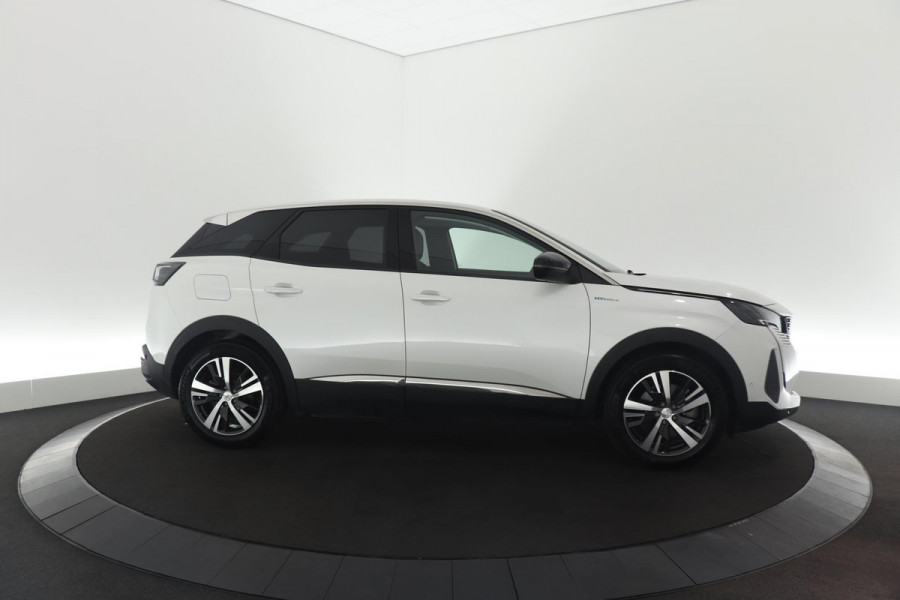 Peugeot 3008 1.6 HYbrid4 300 Allure Pack Business 4x4 | Camera | Apple Carplay | Dodehoekdetectie | Stoelverwarming | Plugin-Hybrid