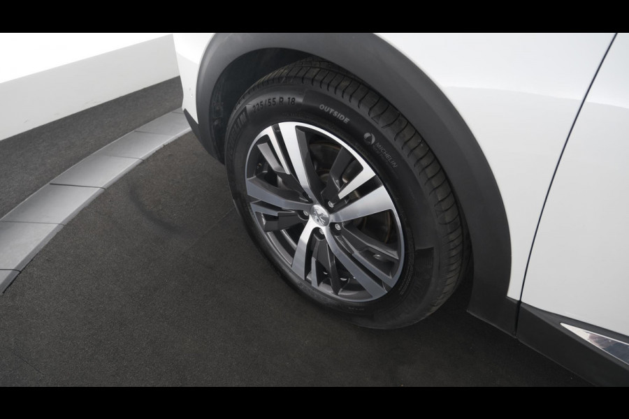 Peugeot 3008 1.6 HYbrid4 300 Allure Pack Business 4x4 | Camera | Apple Carplay | Dodehoekdetectie | Stoelverwarming | Plugin-Hybrid