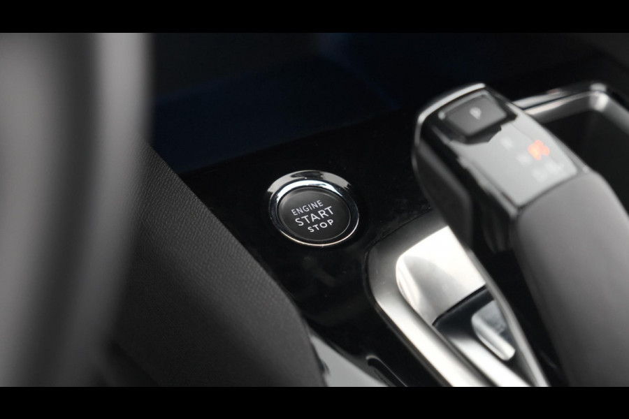 Peugeot 3008 1.6 HYbrid4 300 Allure Pack Business 4x4 | Camera | Apple Carplay | Dodehoekdetectie | Stoelverwarming | Plugin-Hybrid