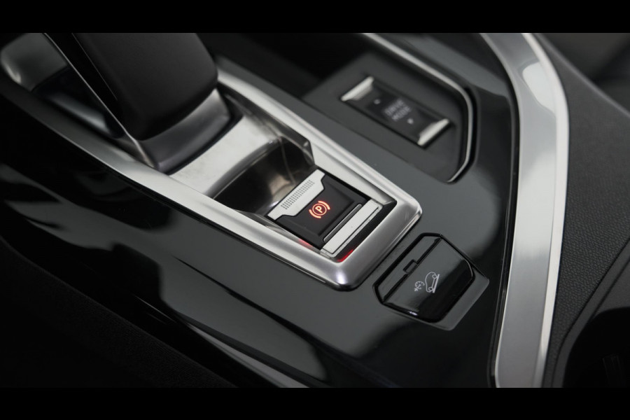 Peugeot 3008 1.6 HYbrid4 300 Allure Pack Business 4x4 | Camera | Apple Carplay | Dodehoekdetectie | Stoelverwarming | Plugin-Hybrid