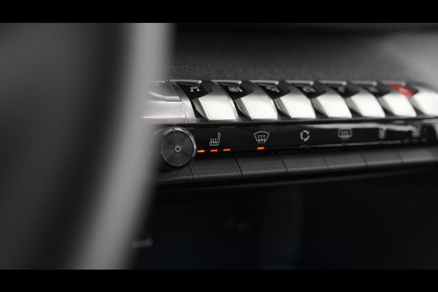 Peugeot 3008 1.6 HYbrid4 300 Allure Pack Business 4x4 | Camera | Apple Carplay | Dodehoekdetectie | Stoelverwarming | Plugin-Hybrid