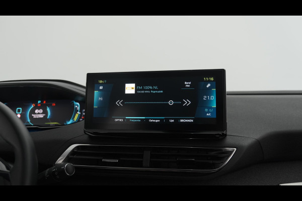 Peugeot 3008 1.6 HYbrid4 300 Allure Pack Business 4x4 | Camera | Apple Carplay | Dodehoekdetectie | Stoelverwarming | Plugin-Hybrid
