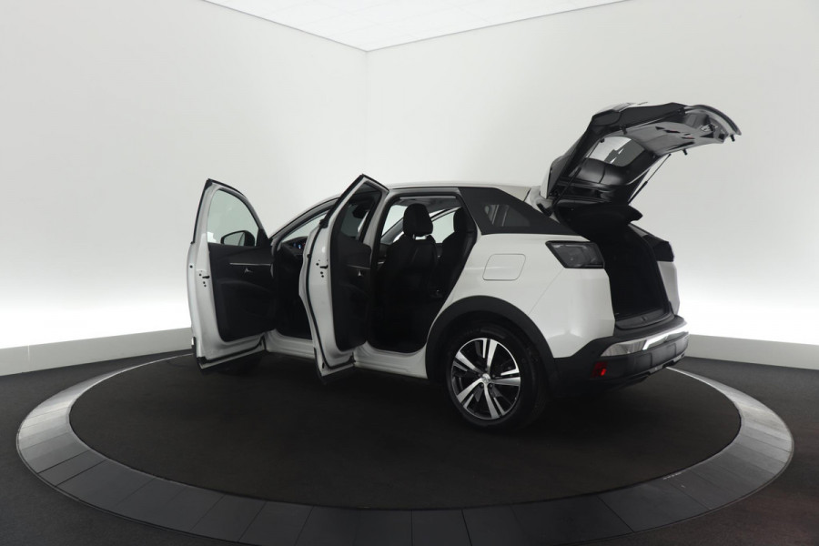 Peugeot 3008 1.6 HYbrid4 300 Allure Pack Business 4x4 | Camera | Apple Carplay | Dodehoekdetectie | Stoelverwarming | Plugin-Hybrid