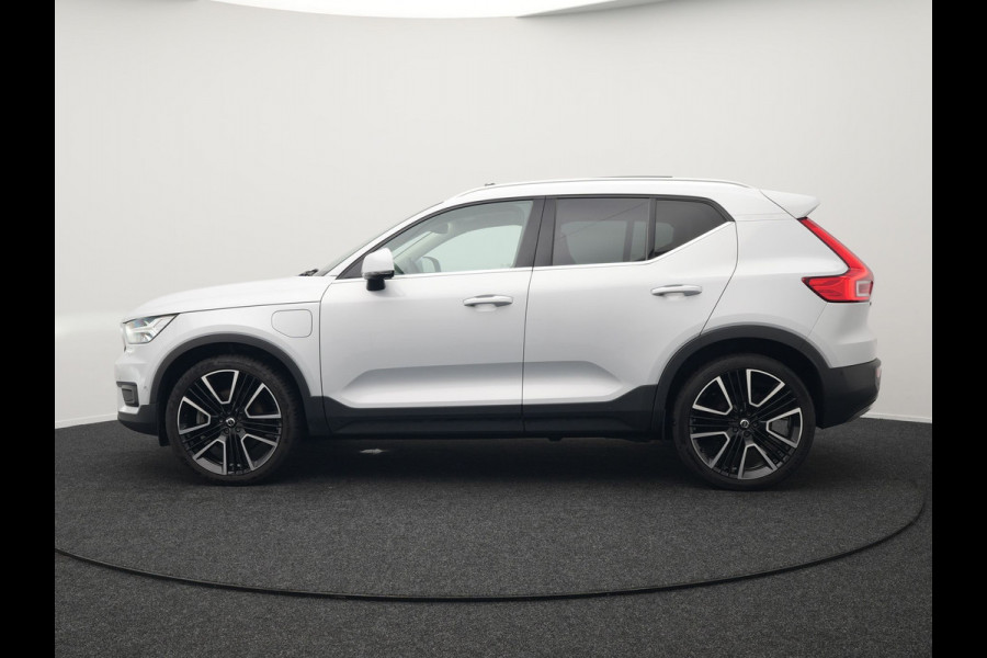 Volvo XC40 T4 Recharge Inscription Plug In Hybrid 211pk Dealer O.H PHEV | Panodak | Lederen Sportstoelen Memory | Adaptive Cruise | 360 Camera | 21"L.M | Harman Kardon | Keyless |